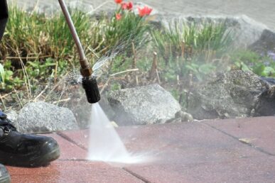 pressure-washing